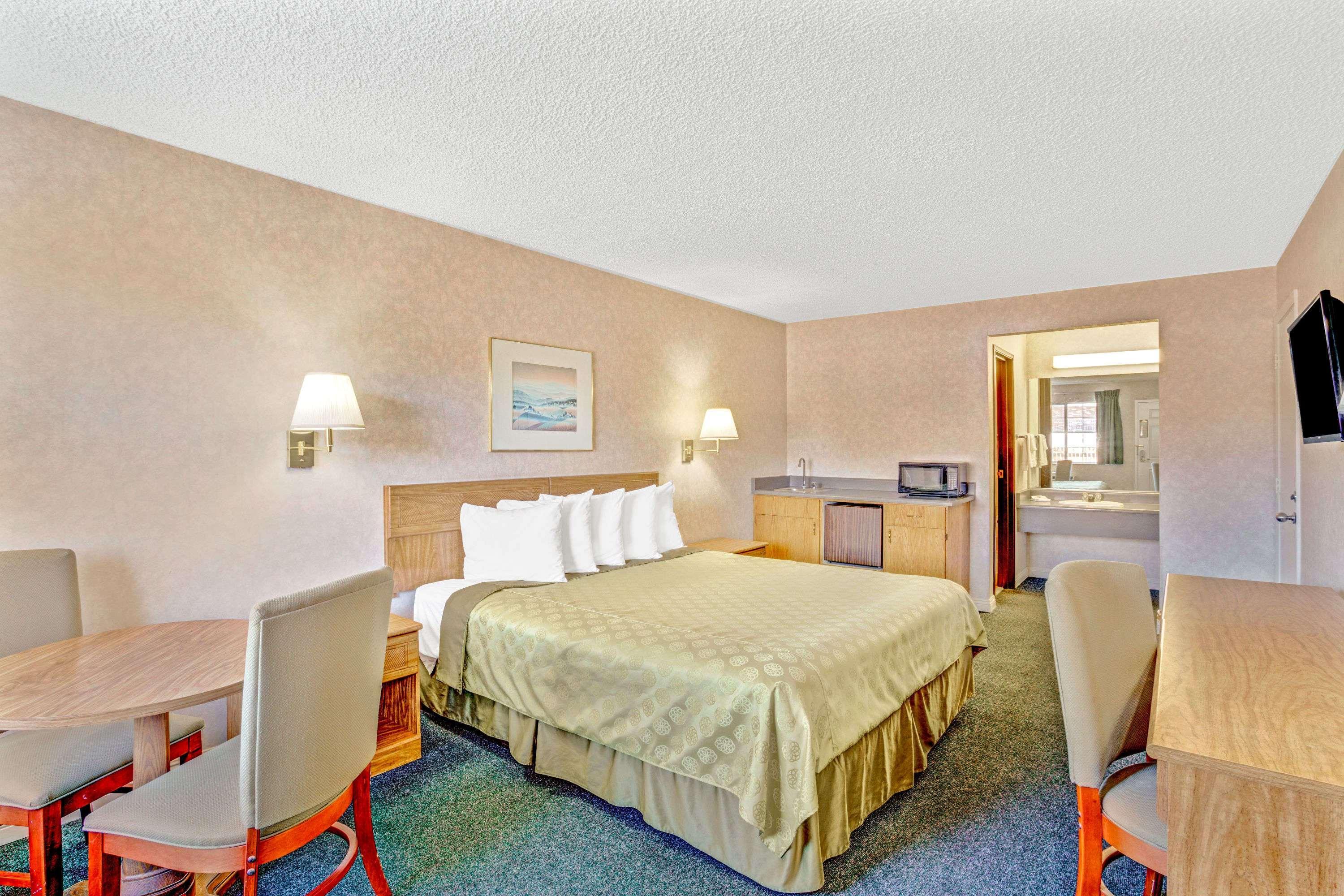 Days Inn By Wyndham Carson City Exteriör bild